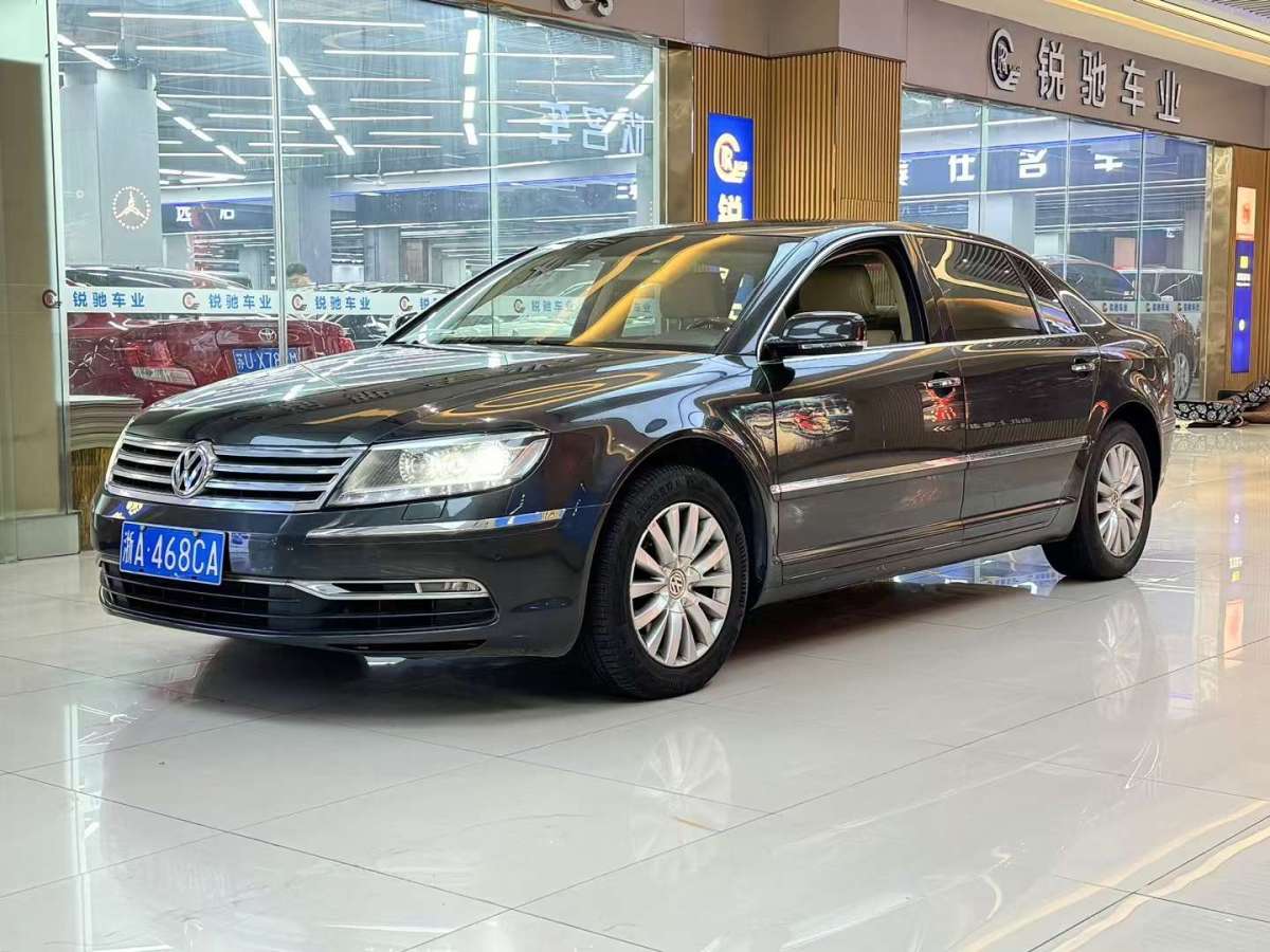 大眾 輝騰  2011款 3.6L V6 5座加長商務(wù)版圖片