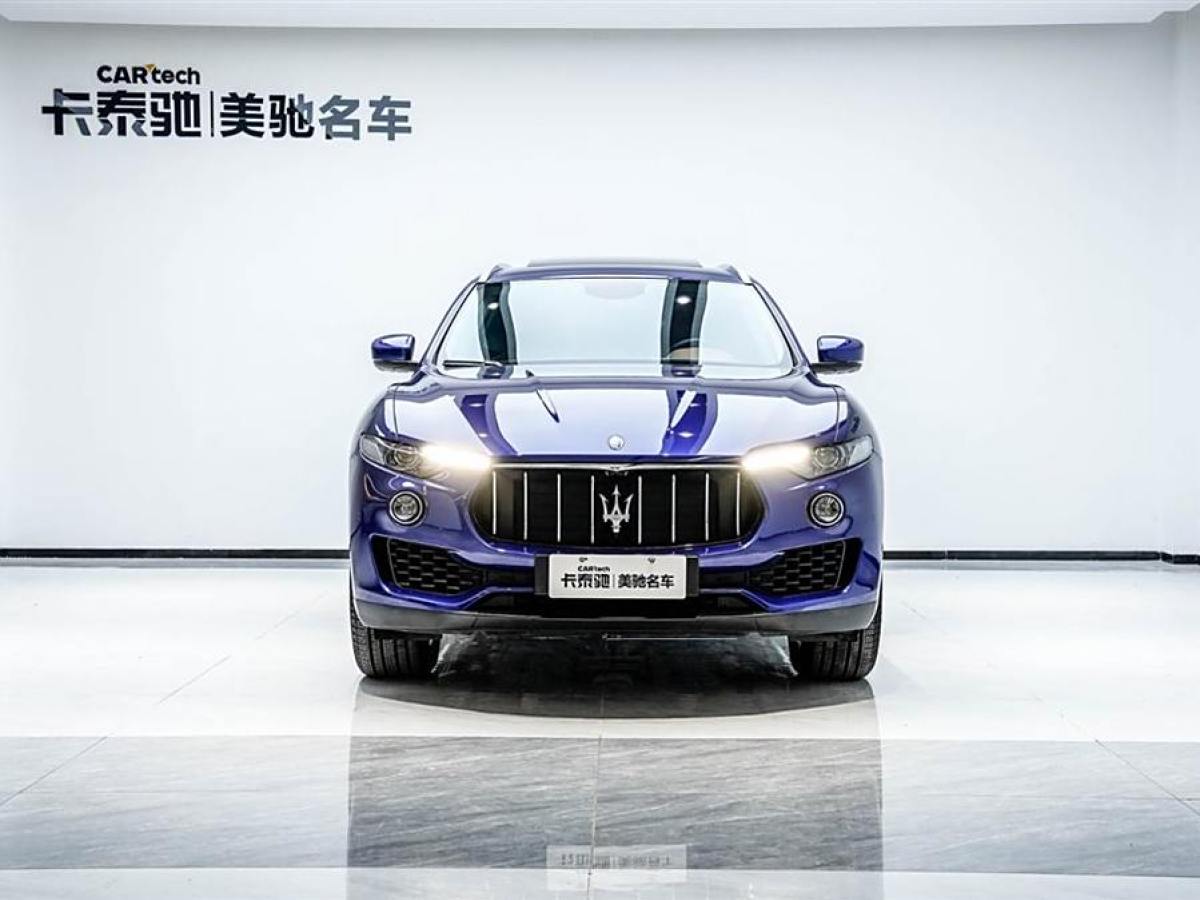 瑪莎拉蒂 Levante  2018款 3.0T 350Hp 標(biāo)準(zhǔn)版圖片