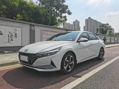 2022年8月 現(xiàn)代 伊蘭特 1.5L CVT LUX尊貴版圖片