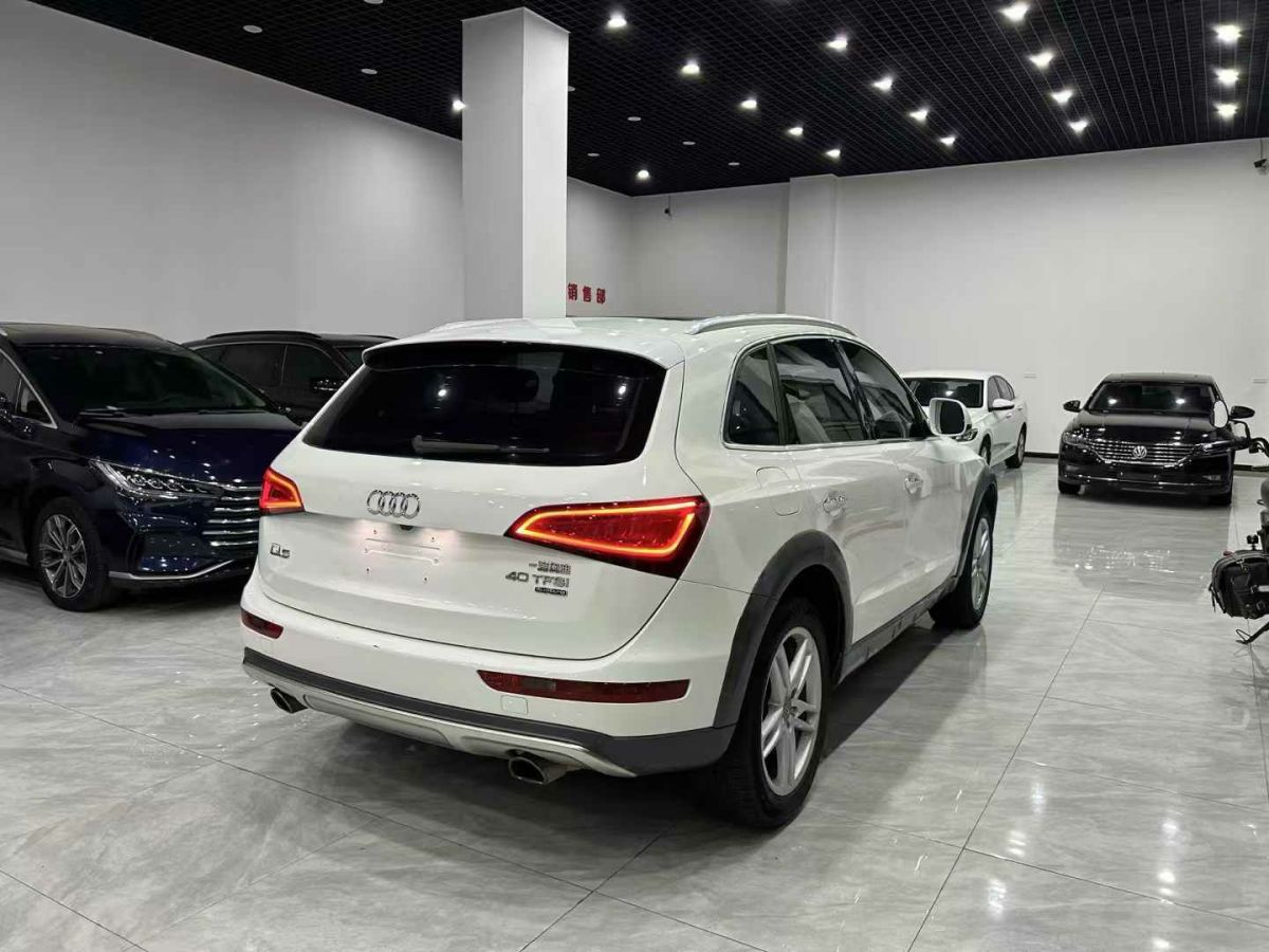 奧迪 奧迪Q5  2017款 Q5 2.0T FSI Premium Plus 美規(guī)版圖片