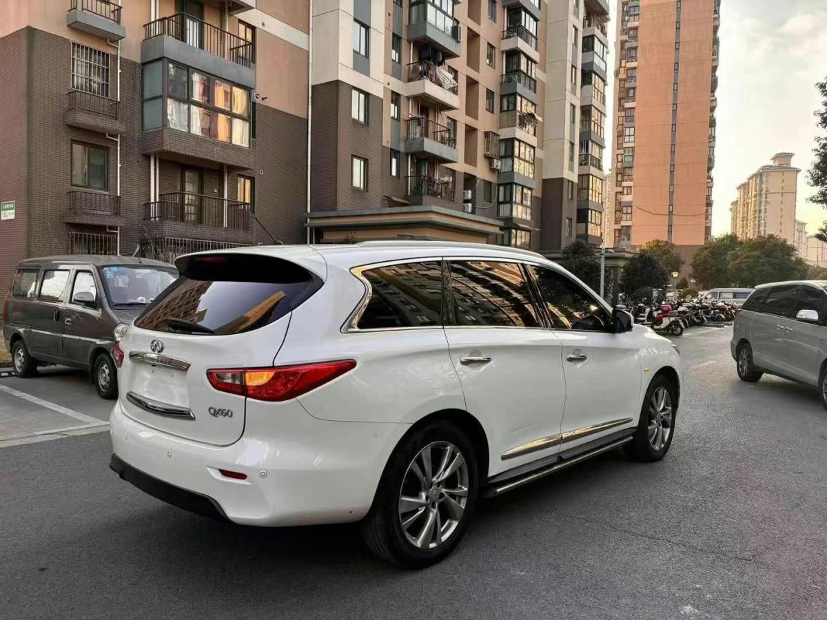 英菲尼迪 QX60  2014款 2.5T Hybrid 兩驅(qū)卓越版圖片