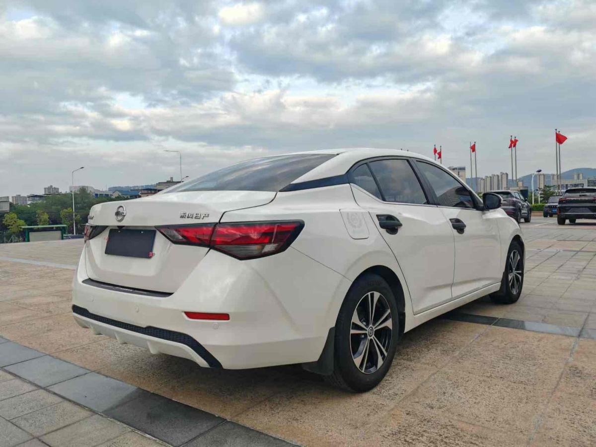 日產(chǎn) 軒逸  2021款 1.6L XL CVT悅享版圖片