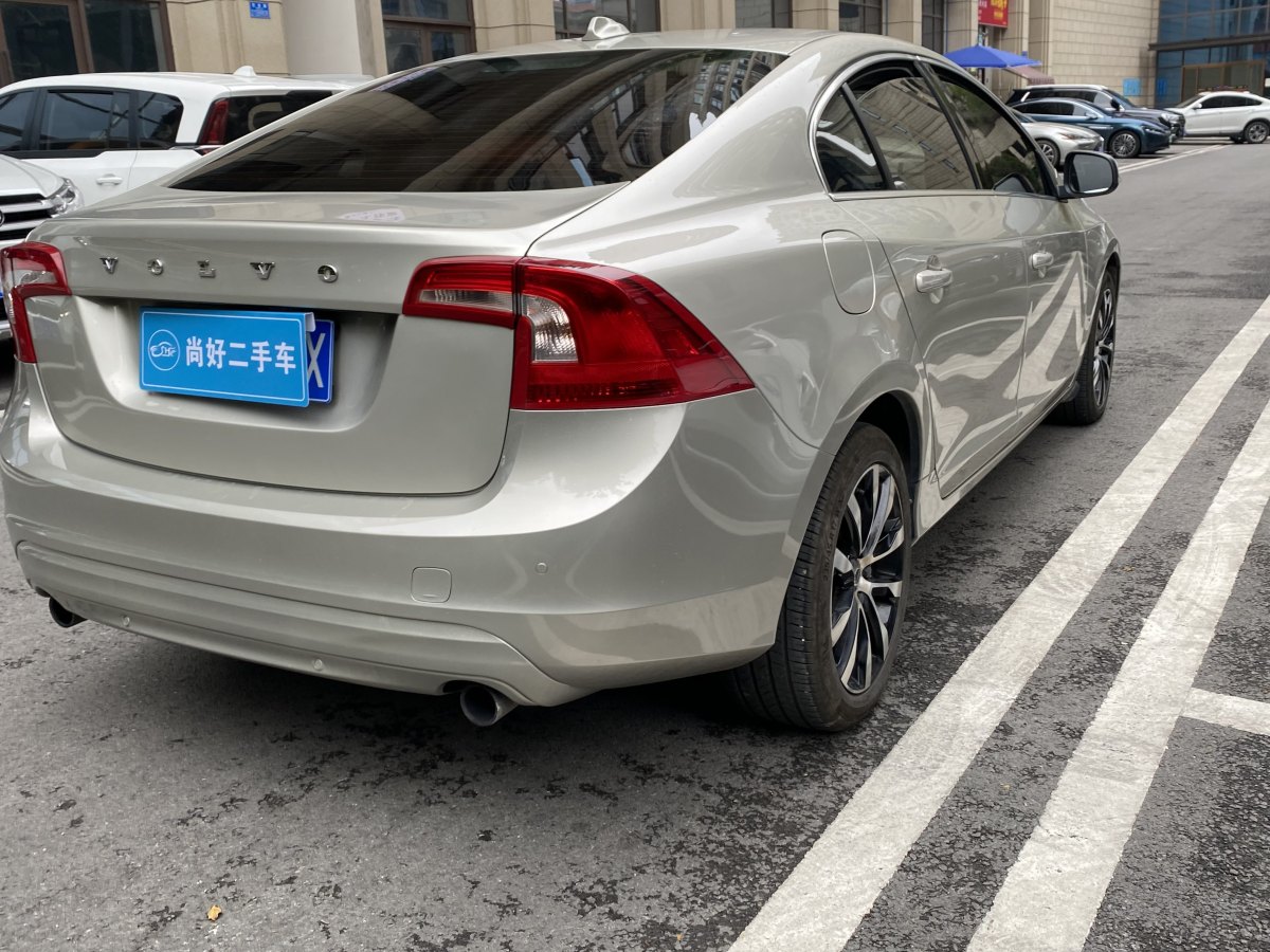 沃爾沃 S60L  2018款 T3 智進進取版圖片