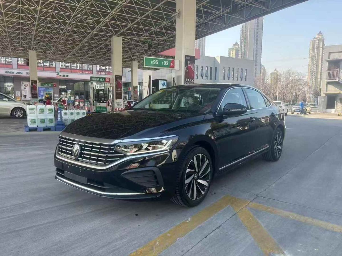 大眾 帕薩特  2024款 280TSI 商務(wù)版圖片