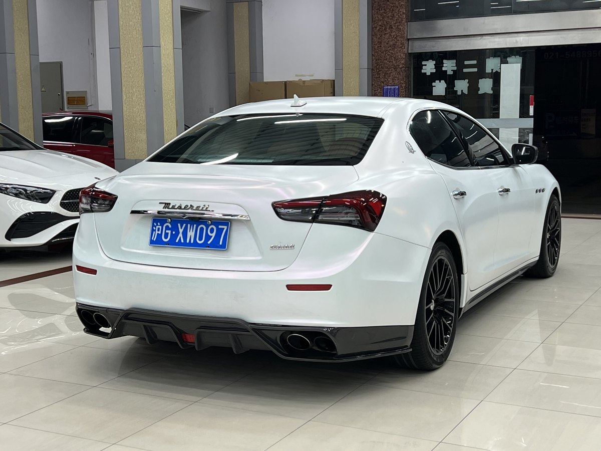 瑪莎拉蒂 Ghibli  2017款 3.0T 標(biāo)準(zhǔn)版圖片