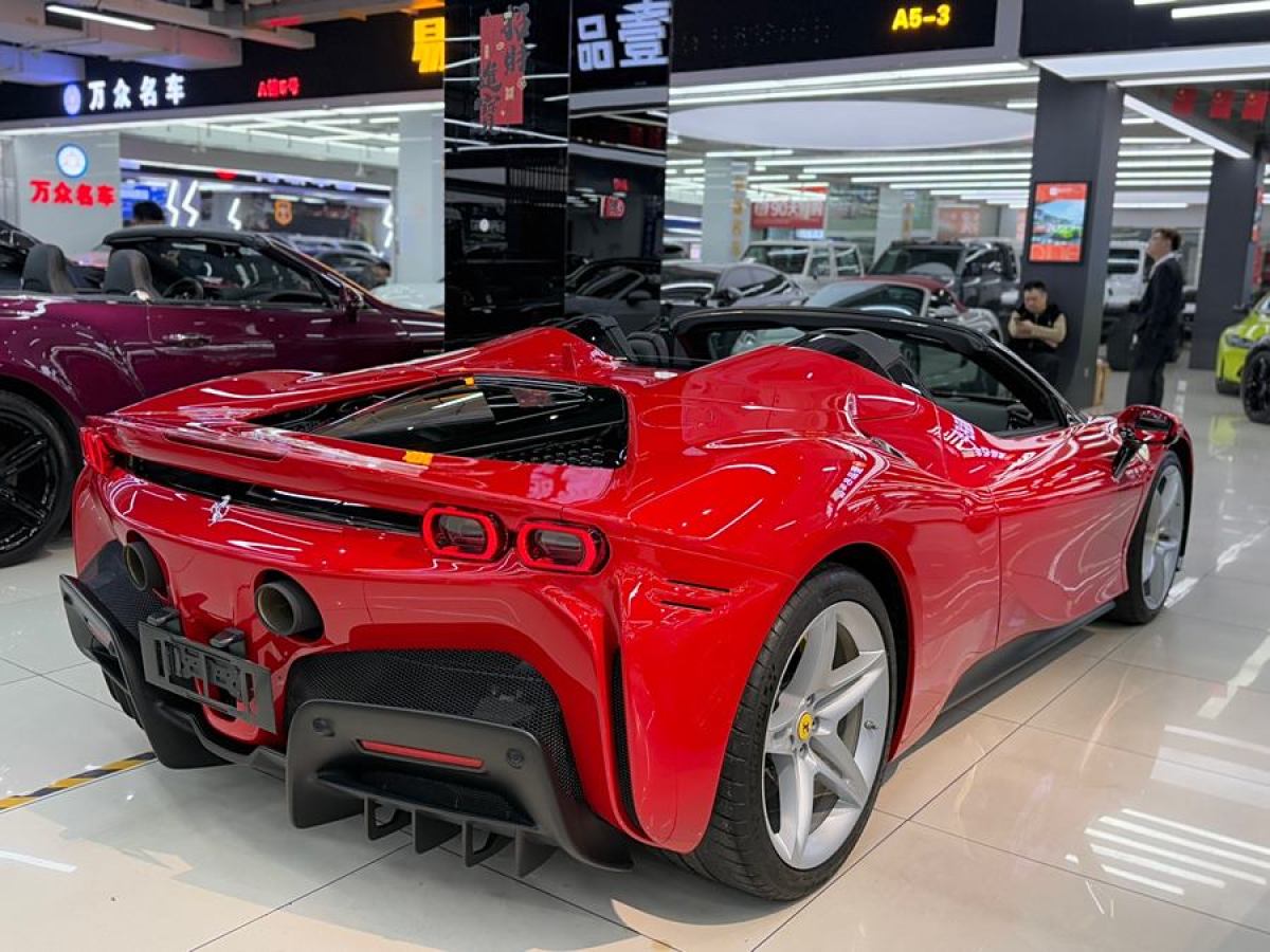 2022年11月法拉利 SF90 Stradale  2021款 3.9T V8 Spider