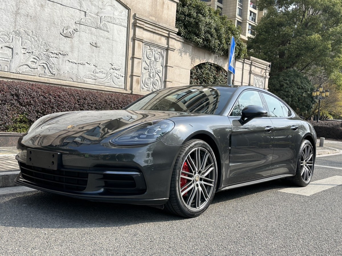 2018年7月保時(shí)捷 Panamera  2017款 Panamera 3.0T