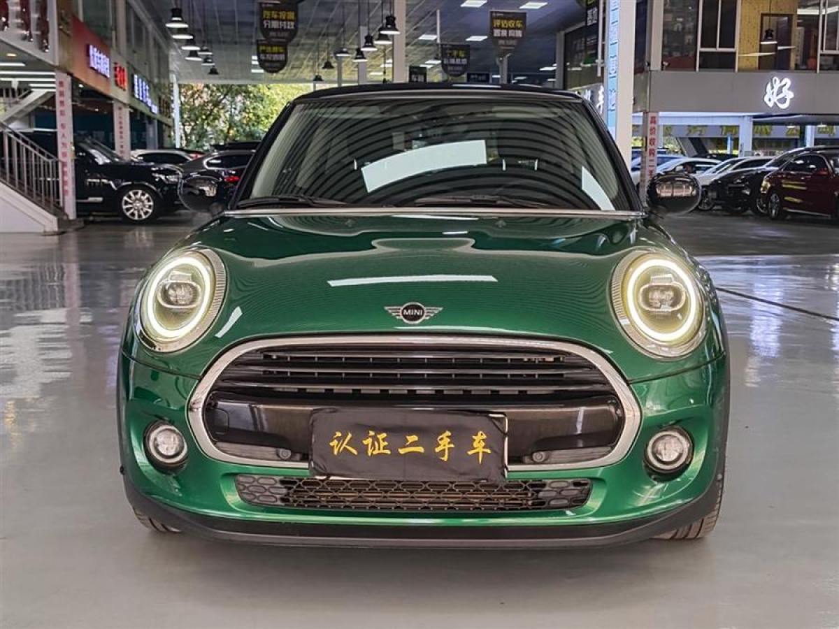 MINI MINI  2021款 1.5T COOPER 藝術(shù)家圖片