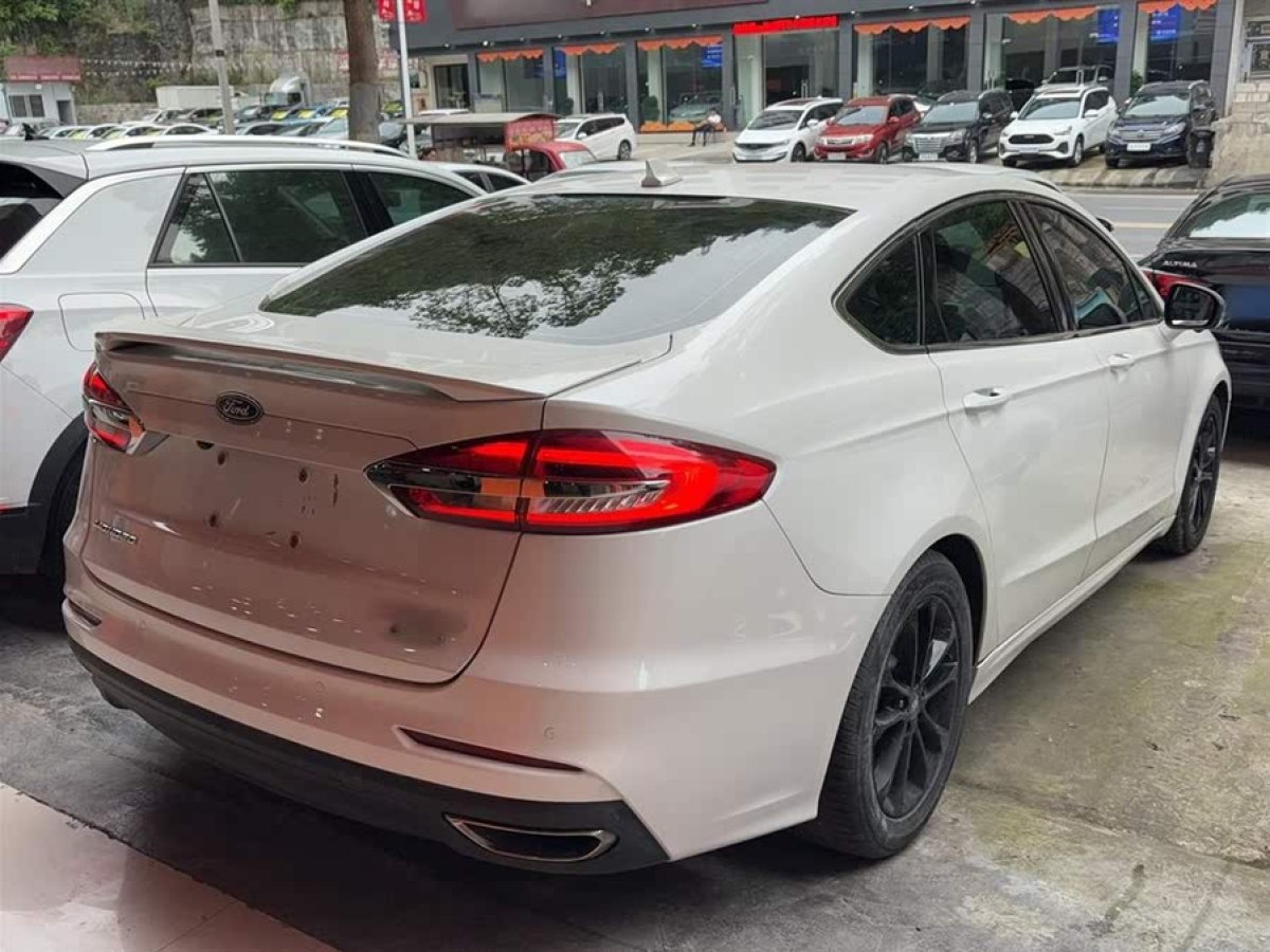 福特 蒙迪歐  2018款 EcoBoost 180 智控時(shí)尚型 國(guó)VI圖片