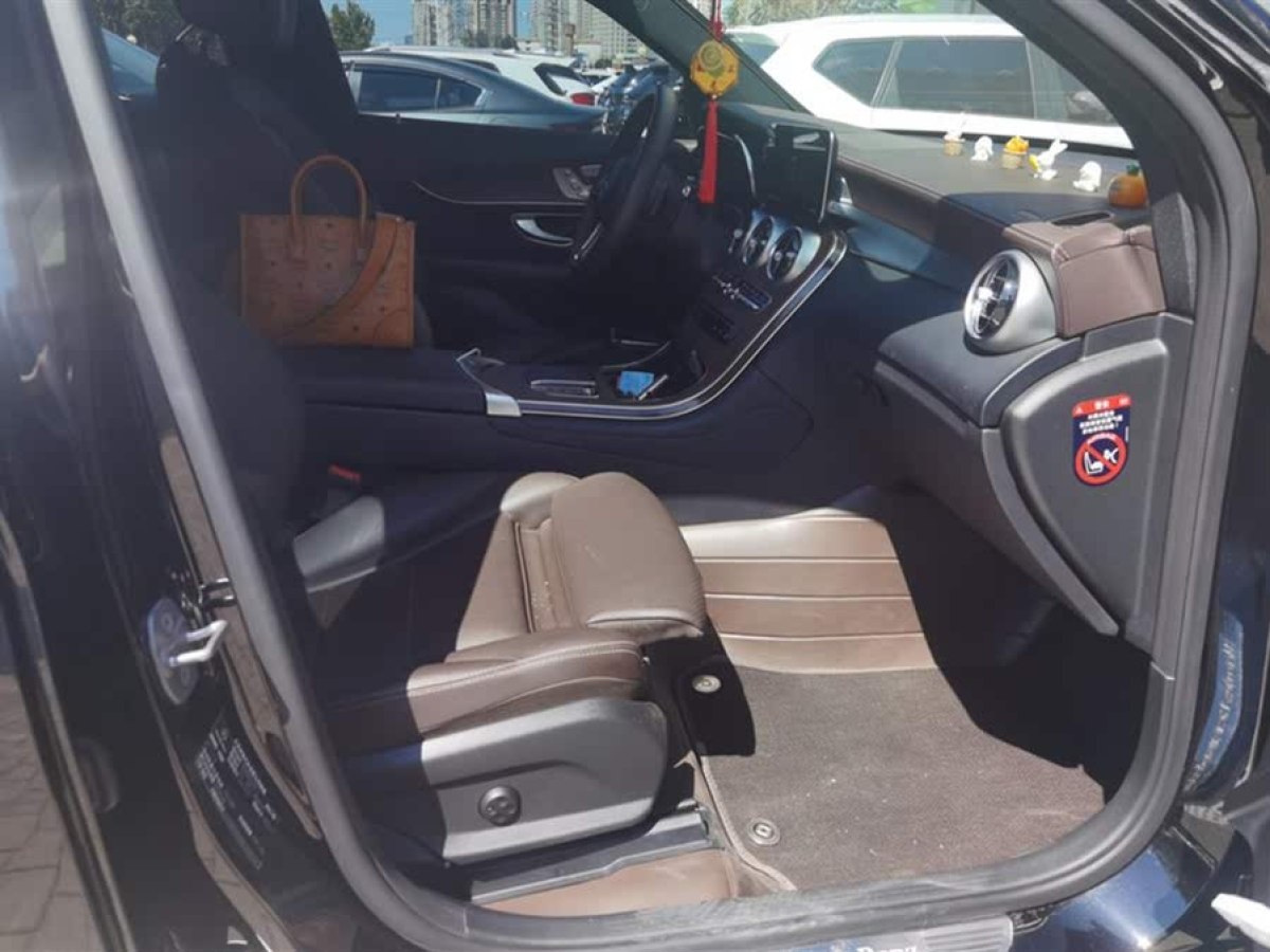 奔馳 奔馳GLC  2022款 改款 GLC 300 L 4MATIC 動感型臻藏版圖片