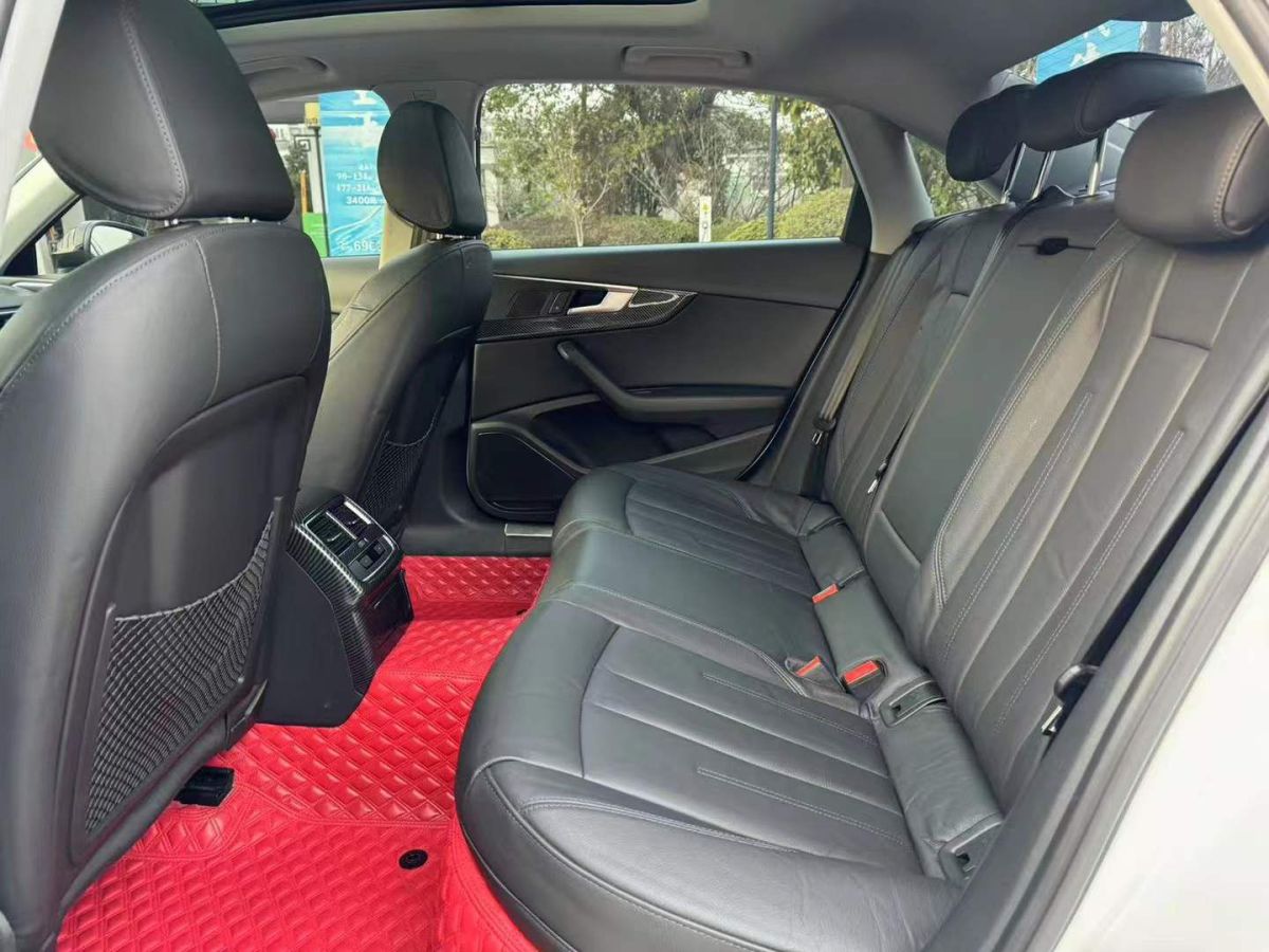 奧迪 奧迪A4L  2020款 35 TFSI 時(shí)尚動感型圖片