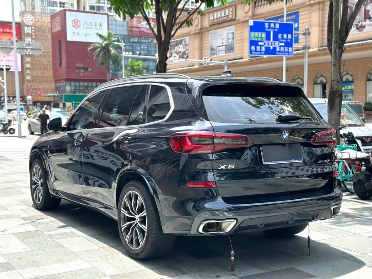 寶馬 寶馬X5  2022款 改款 xDrive 30Li 尊享型M運動套裝圖片