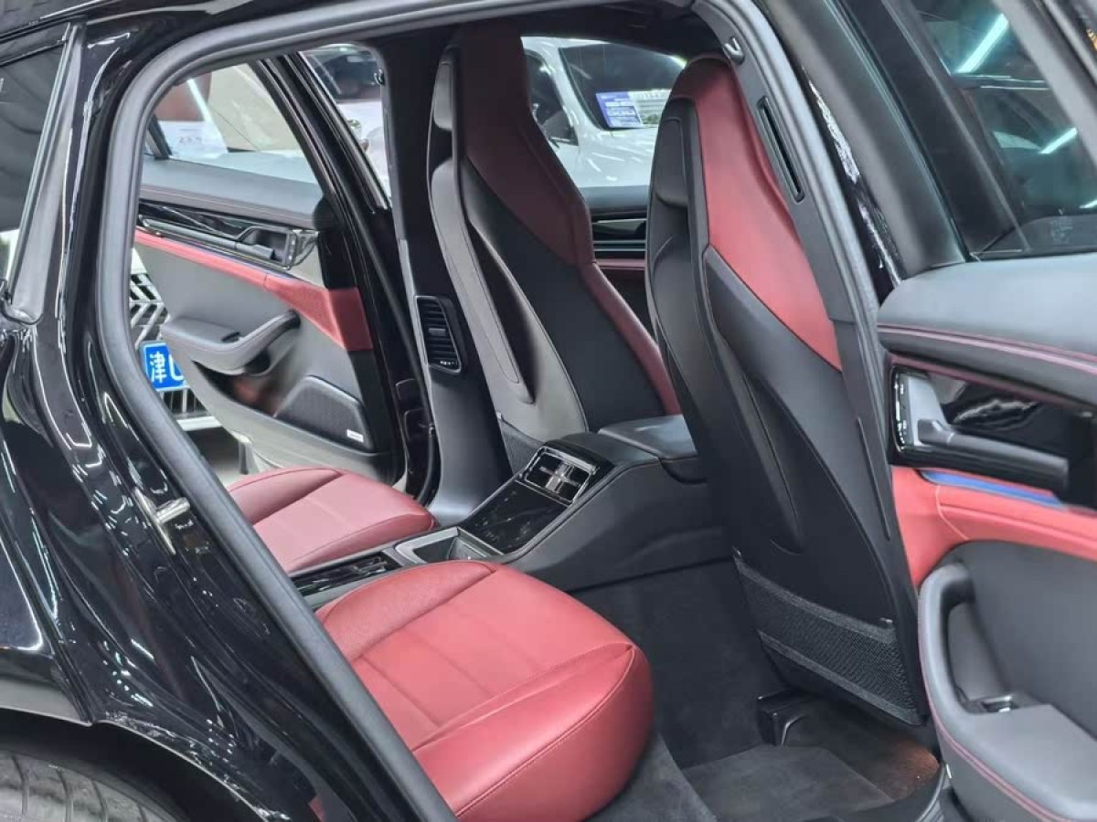 保時(shí)捷 Panamera  2024款 Panamera 2.9T圖片