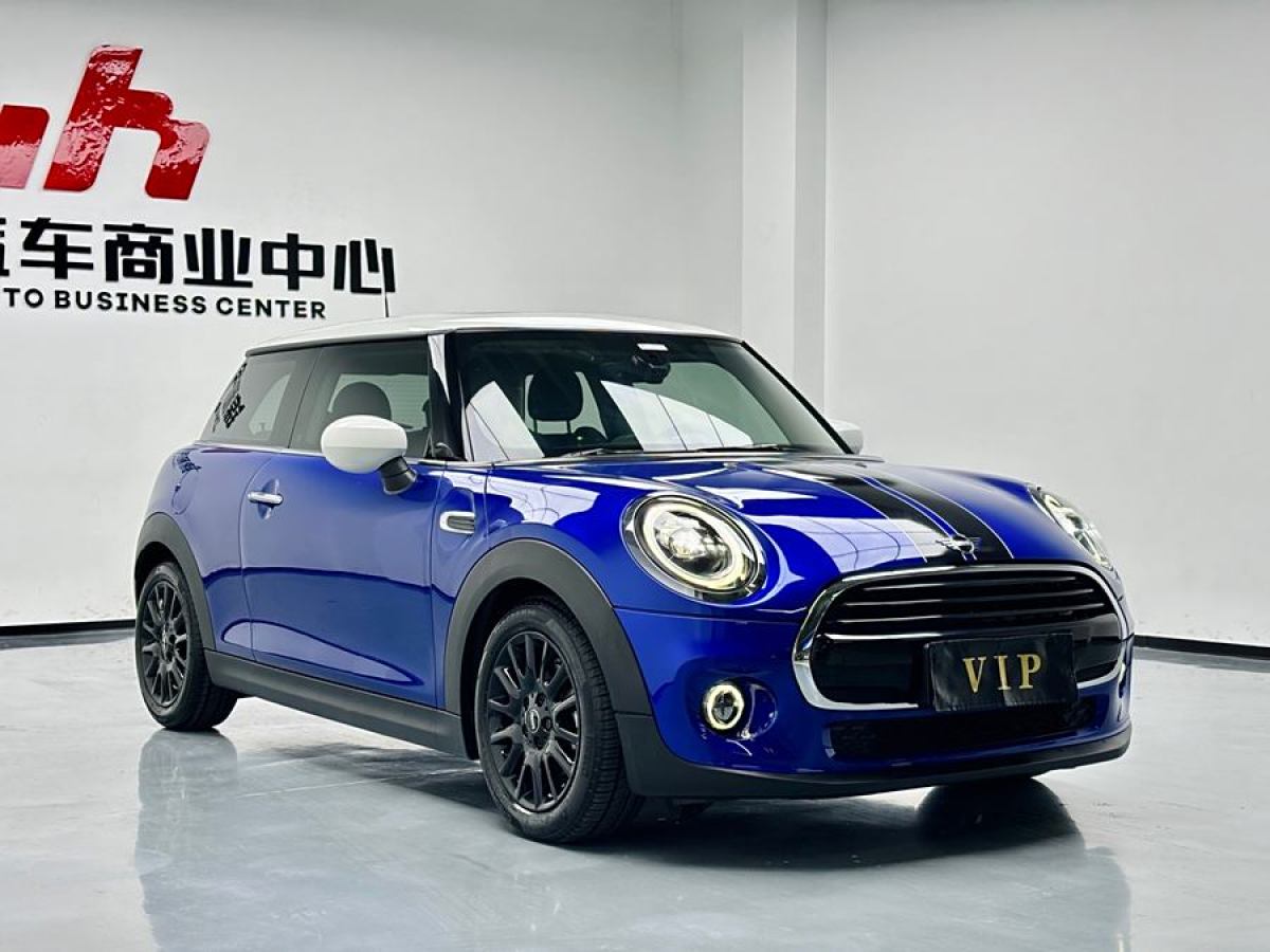 MINI MINI  2020款 1.5T COOPER 經(jīng)典派圖片