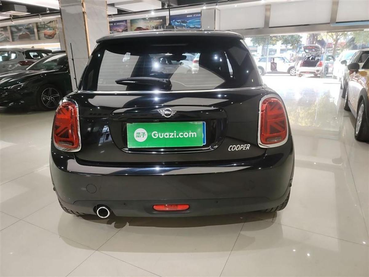 MINI MINI  2021款 1.5T COOPER 子夜黑特別版圖片