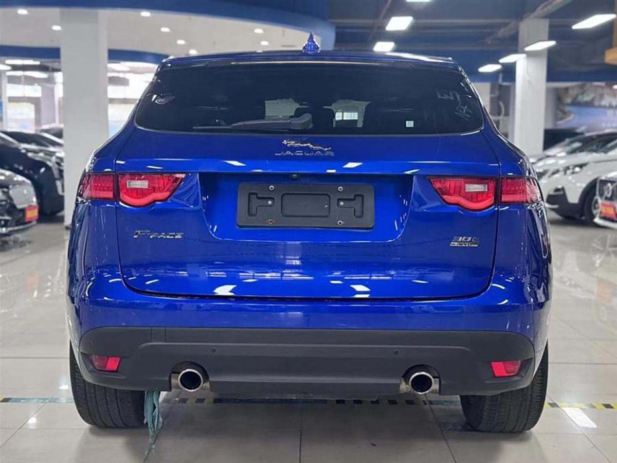 捷豹 F-PACE  2019款 2.0T 四驅(qū)R-Sport運動版圖片