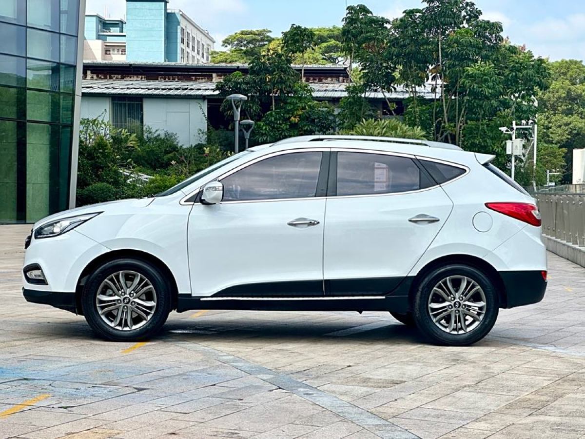 現(xiàn)代 ix35  2013款 2.0L 自動兩驅(qū)智能型GLS 國IV圖片