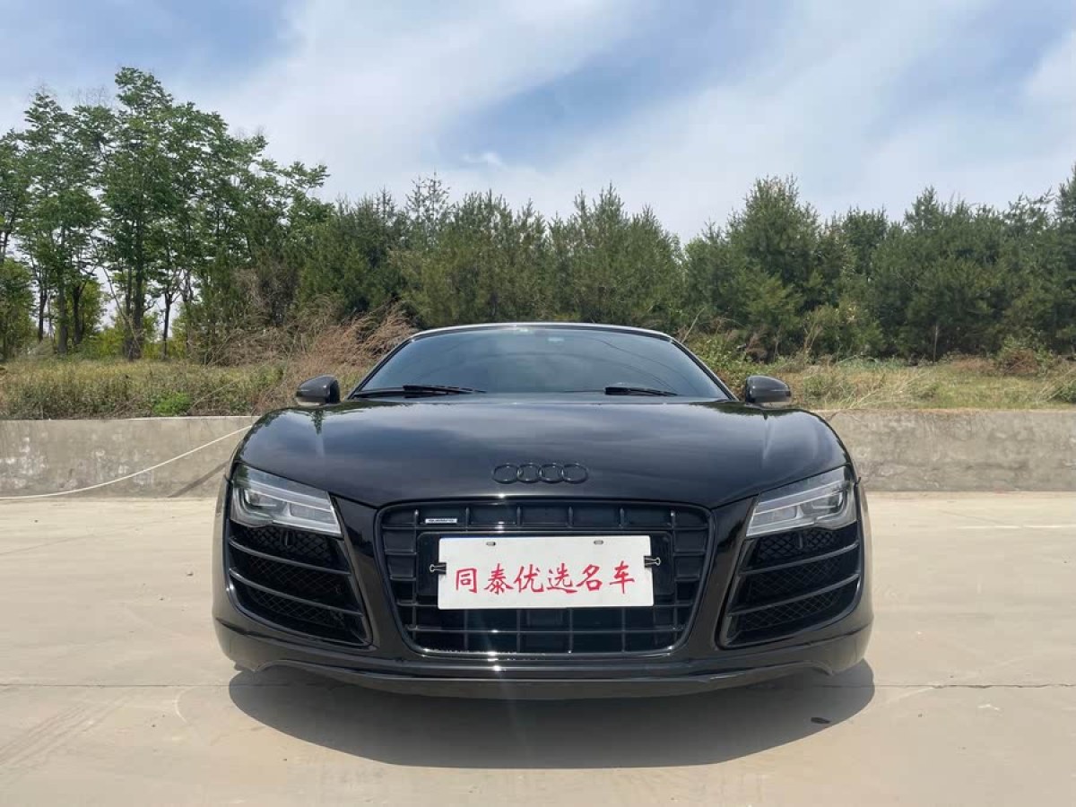 奧迪 奧迪R8  2011款 Spyder 5.2 FSI quattro圖片