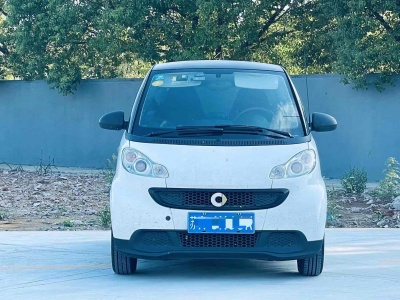 2013年3月 smart fortwo 1.0 MHD 硬頂標(biāo)準(zhǔn)版圖片