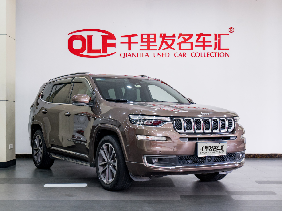 Jeep 大指揮官  2018款 2.0T 四驅(qū)智享版圖片