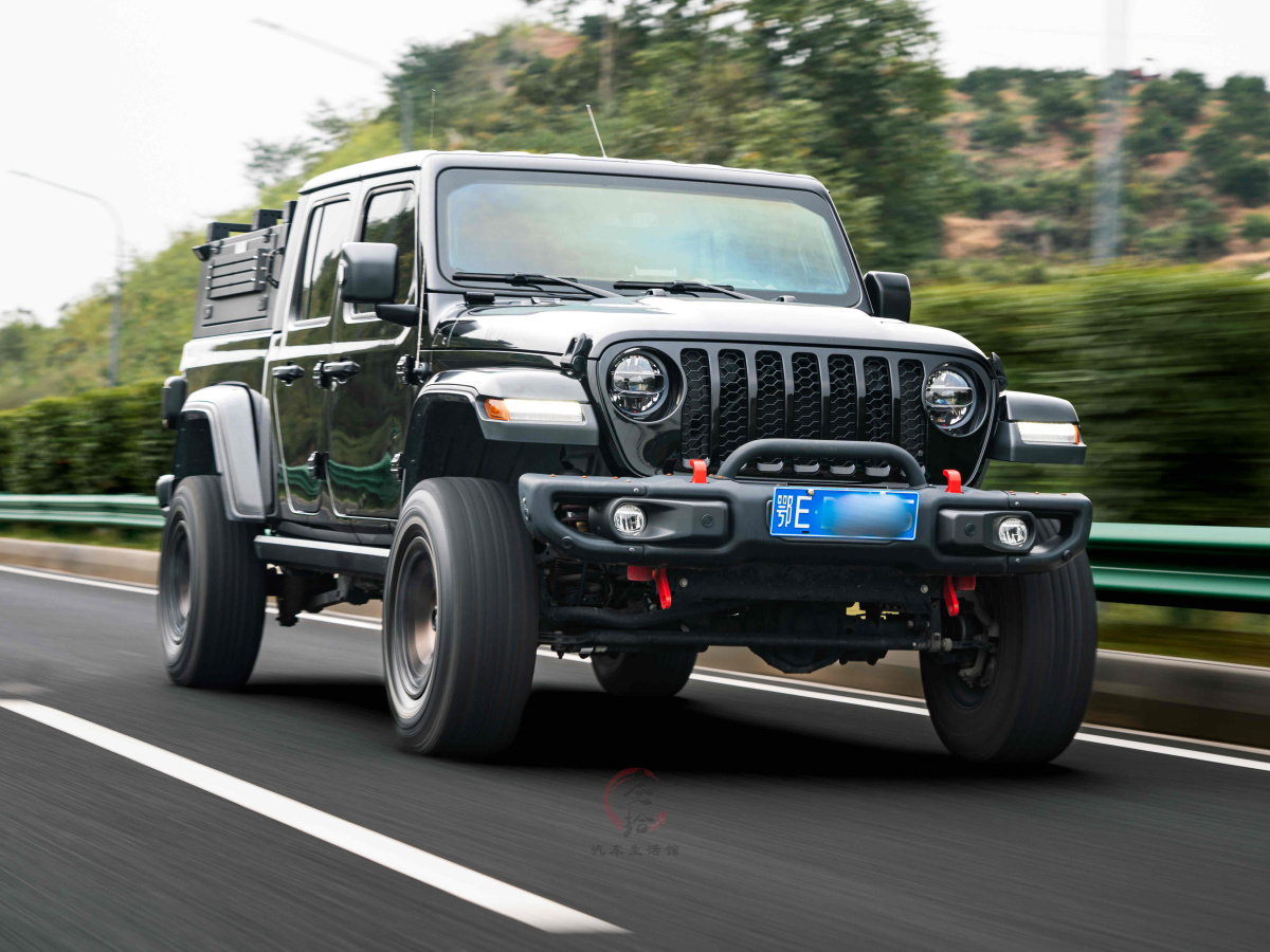 Jeep 角斗士  2022款 3.6L 先行版圖片