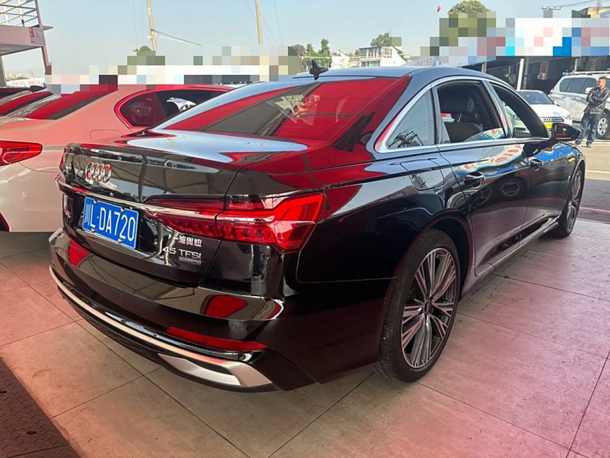 奧迪 奧迪A6L  2023款 改款 45 TFSI quattro 臻選動感型圖片