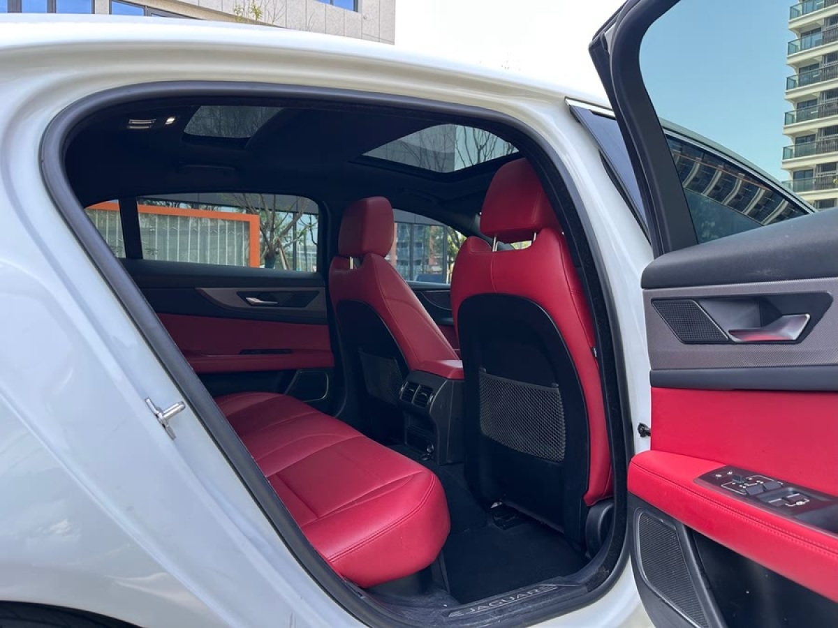 捷豹 XEL  2021款 2.0T 200PS R-DYNAMIC 青春運動版圖片