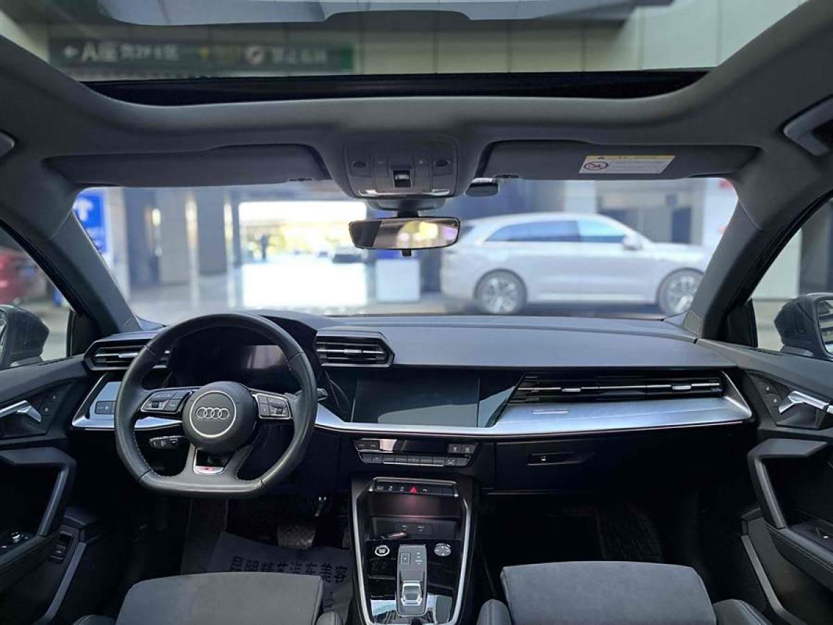 2024年2月奧迪 奧迪A3  2024款 Sportback 35 TFSI 豪華運(yùn)動(dòng)型