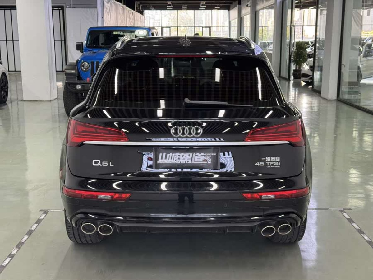 奧迪 奧迪Q5L  2021款 45 TFSI 豪華動(dòng)感型圖片