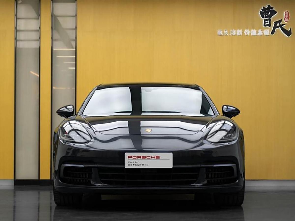 保時(shí)捷 Panamera  2019款 Panamera 十周年紀(jì)念版 2.9T圖片