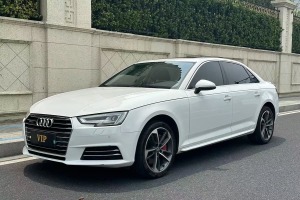 奧迪A4L 奧迪 45 TFSI quattro 風(fēng)尚型