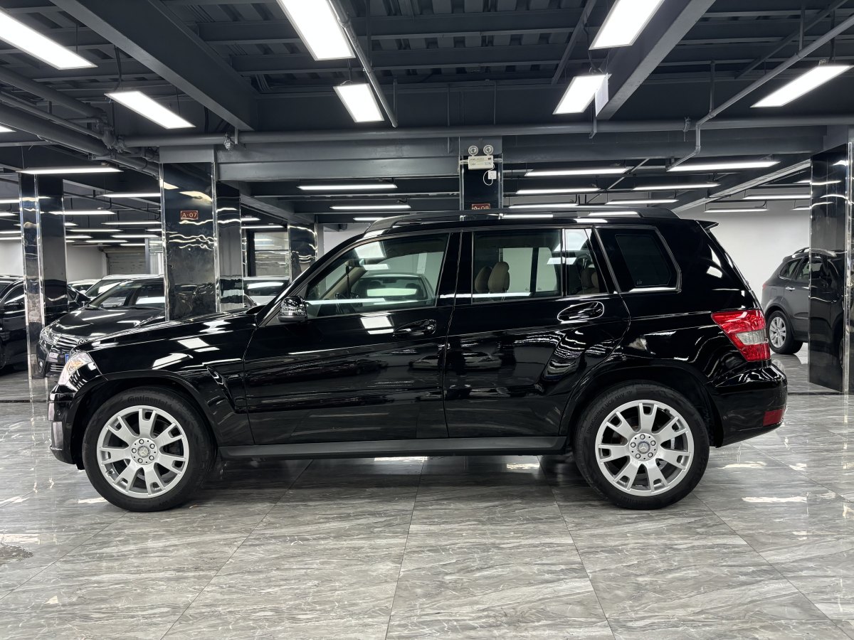 奔馳 奔馳GLK級  2011款 GLK 300 4MATIC 動感型圖片