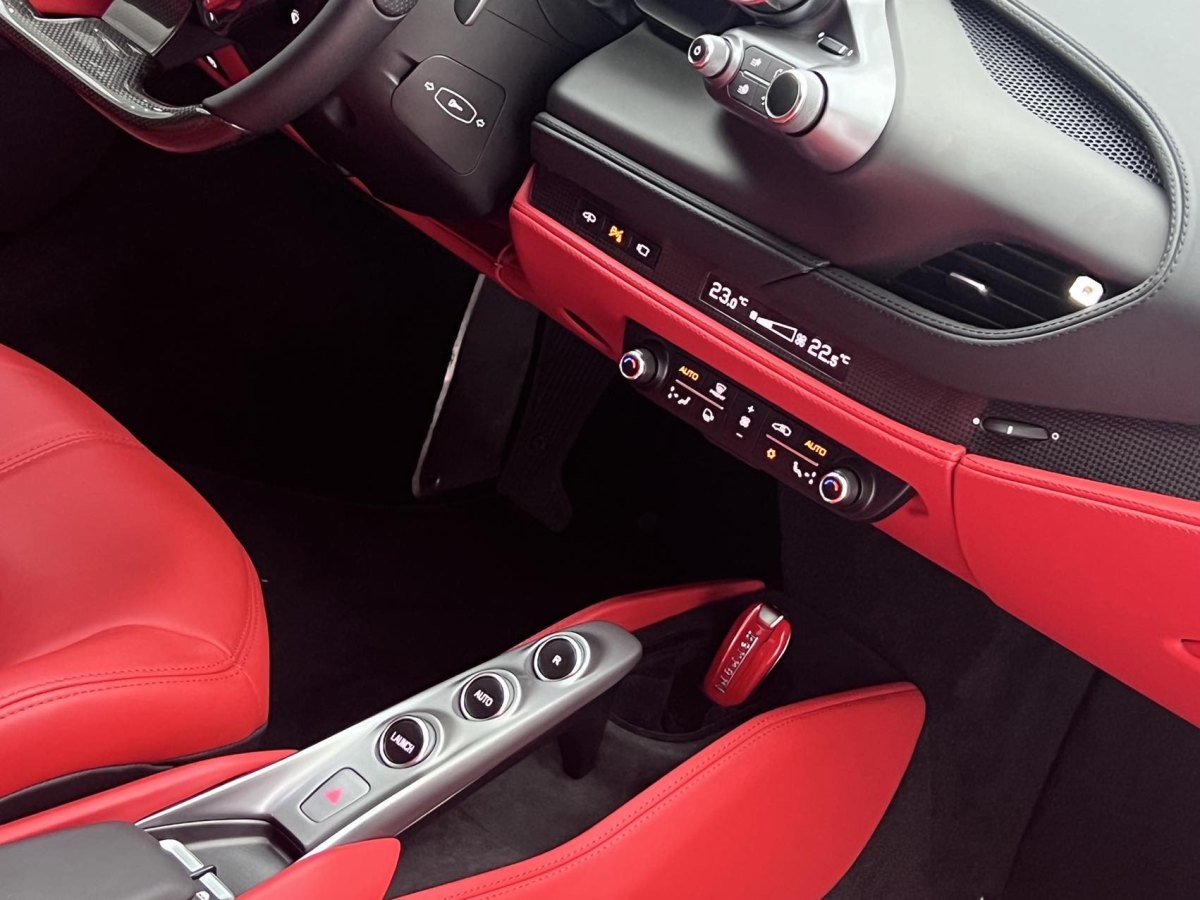 2023年3月法拉利 F8 Tributo  2019款  3.9T V8