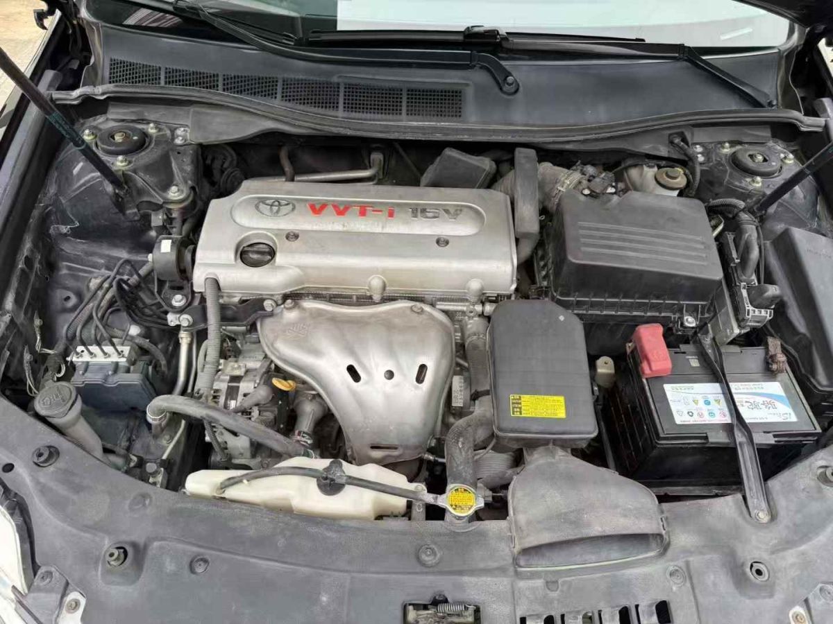 日產(chǎn) GT-R  2014款 3.8T Premium Edition 棕紅內(nèi)飾圖片