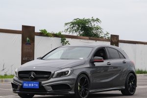 奔驰A级AMG 奔驰 AMG A 45 4MATIC