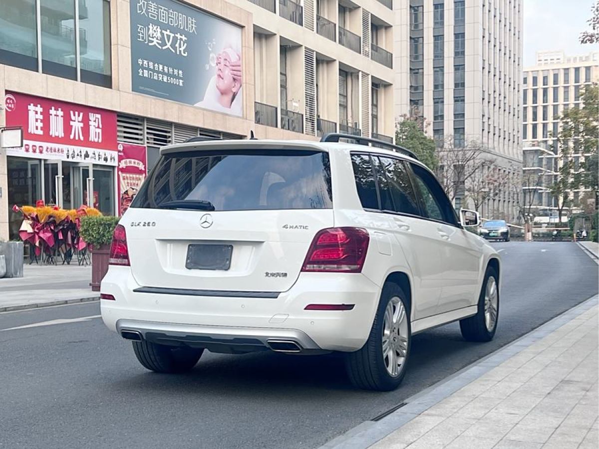 奔馳 奔馳GLK級  2014款 GLK 260 4MATIC 動感型圖片