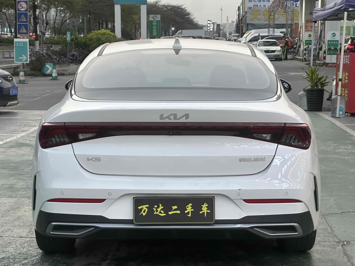 起亞 K5  2021款 270T CVVD 時(shí)尚版圖片