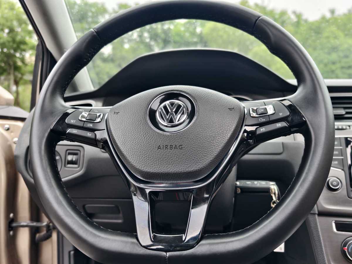 大眾 高爾夫  2016款 230TSI 手動舒適型圖片
