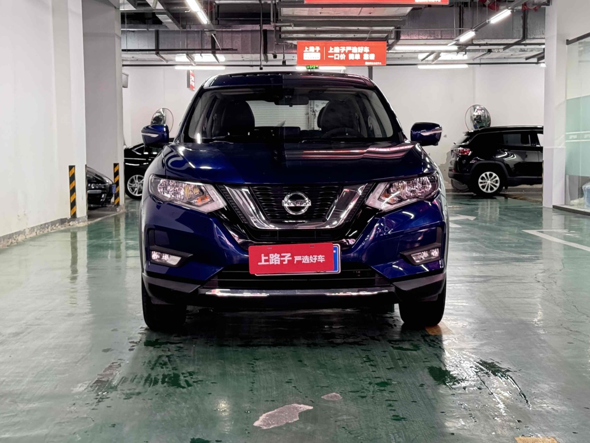 日產(chǎn) 奇駿  2019款 2.5L CVT智聯(lián)七座領(lǐng)先版 4WD圖片