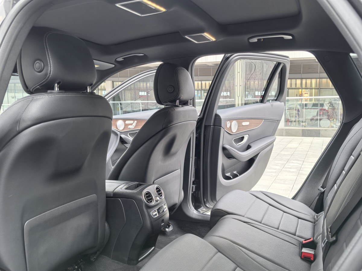 2021年1月奔馳 奔馳GLC  2021款 GLC 300 L 4MATIC 動(dòng)感型