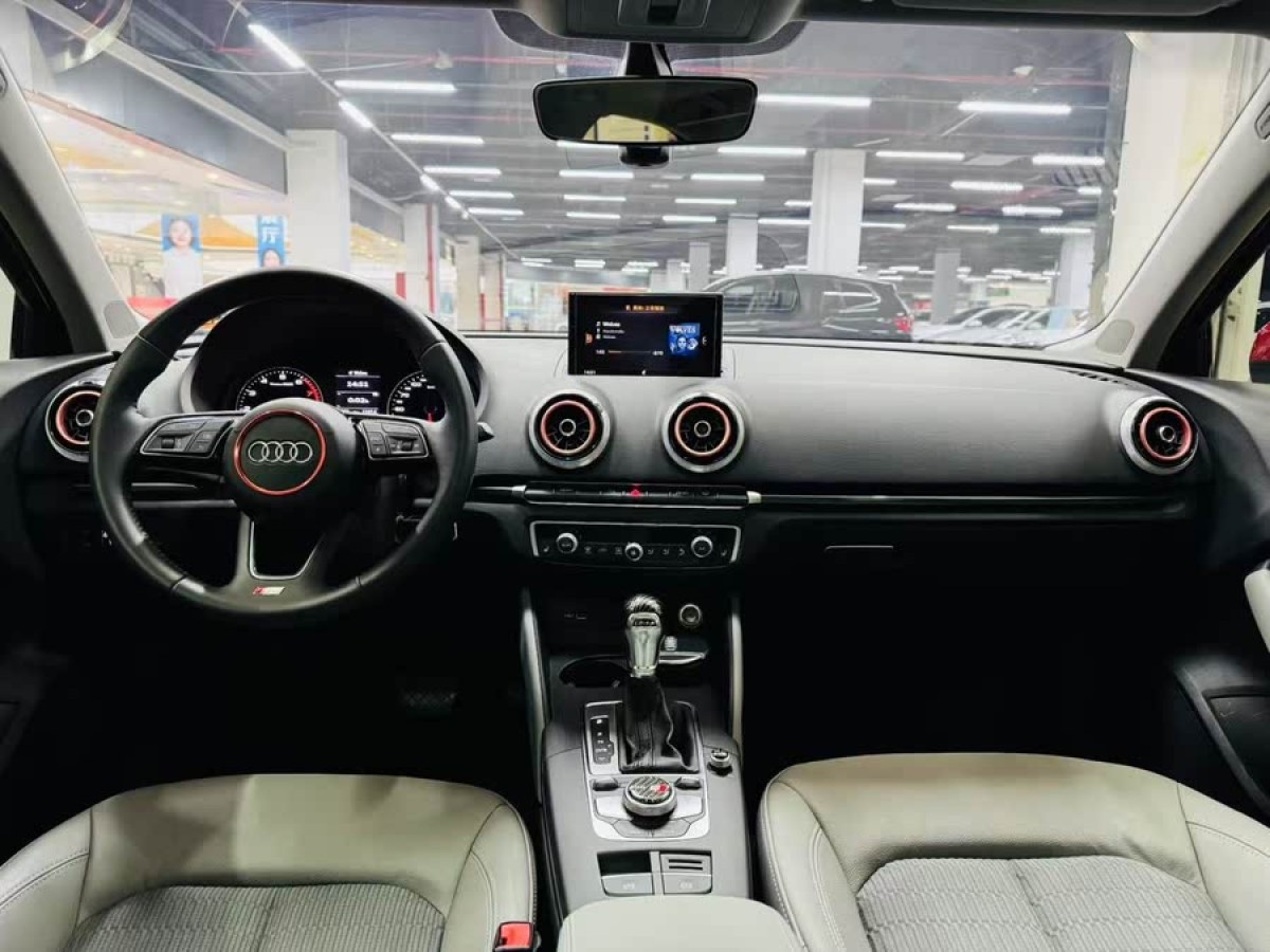 奧迪 奧迪A3  2019款 Limousine 35 TFSI 時(shí)尚型 國(guó)V圖片