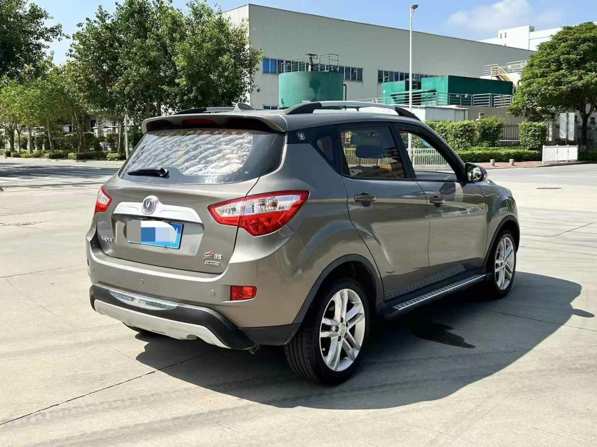 長安 CS35  2017款 1.6L 手動豪華型圖片