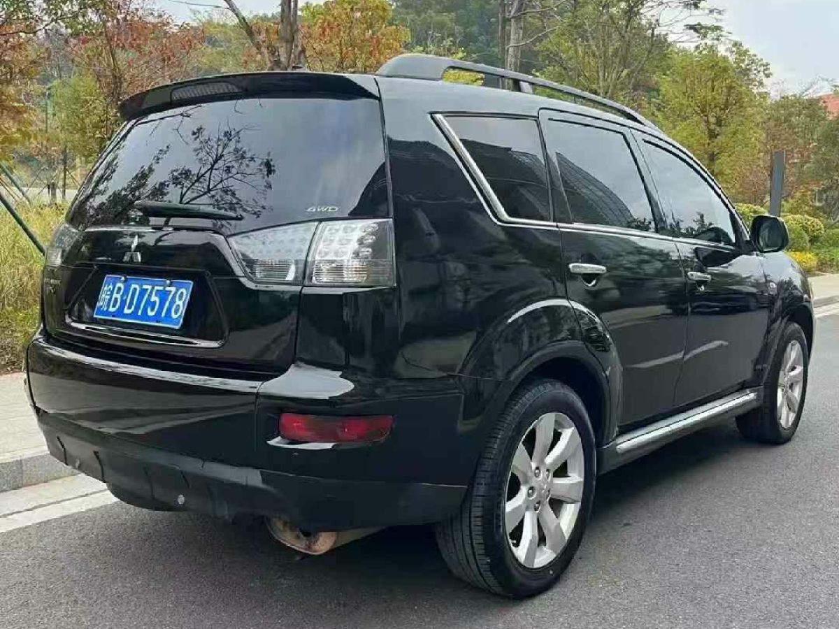 東風(fēng)風(fēng)行 景逸  2012款 SUV 1.6 尊享型圖片