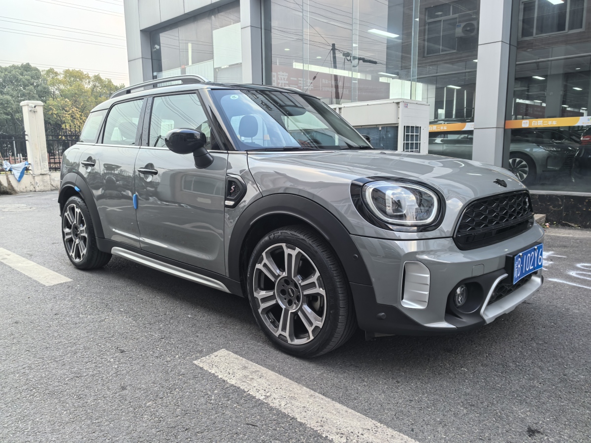 MINI COUNTRYMAN  2023款 改款 2.0T COOPER S ALL4 鑒賞家圖片