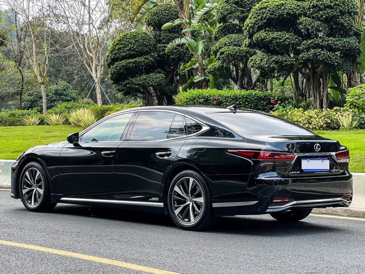 雷克薩斯 LS  2021款 500h 卓越版圖片