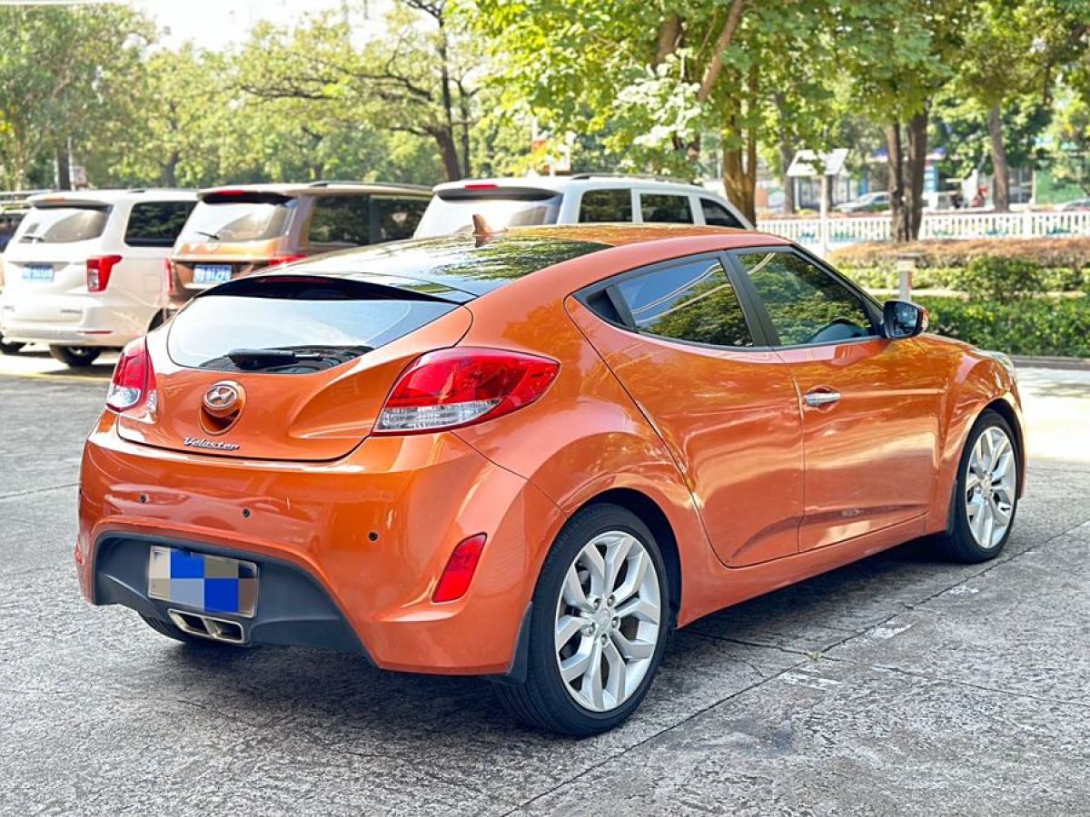 現(xiàn)代 Veloster飛思  2011款 1.6L 自動(dòng)尊享版圖片