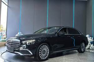 奔驰E级 奔驰 改款 E 300 L 豪华型