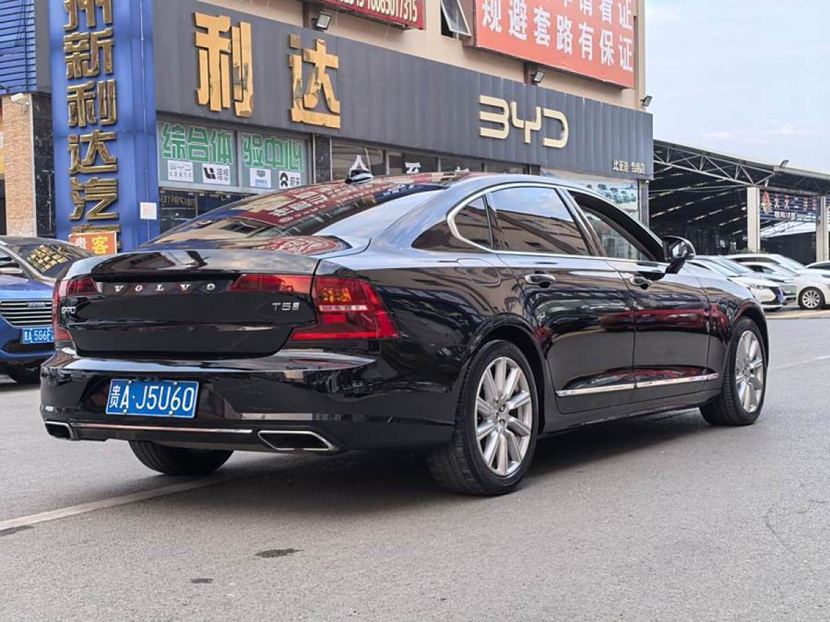 沃爾沃 S90  2020款 改款 T5 智逸豪華版圖片