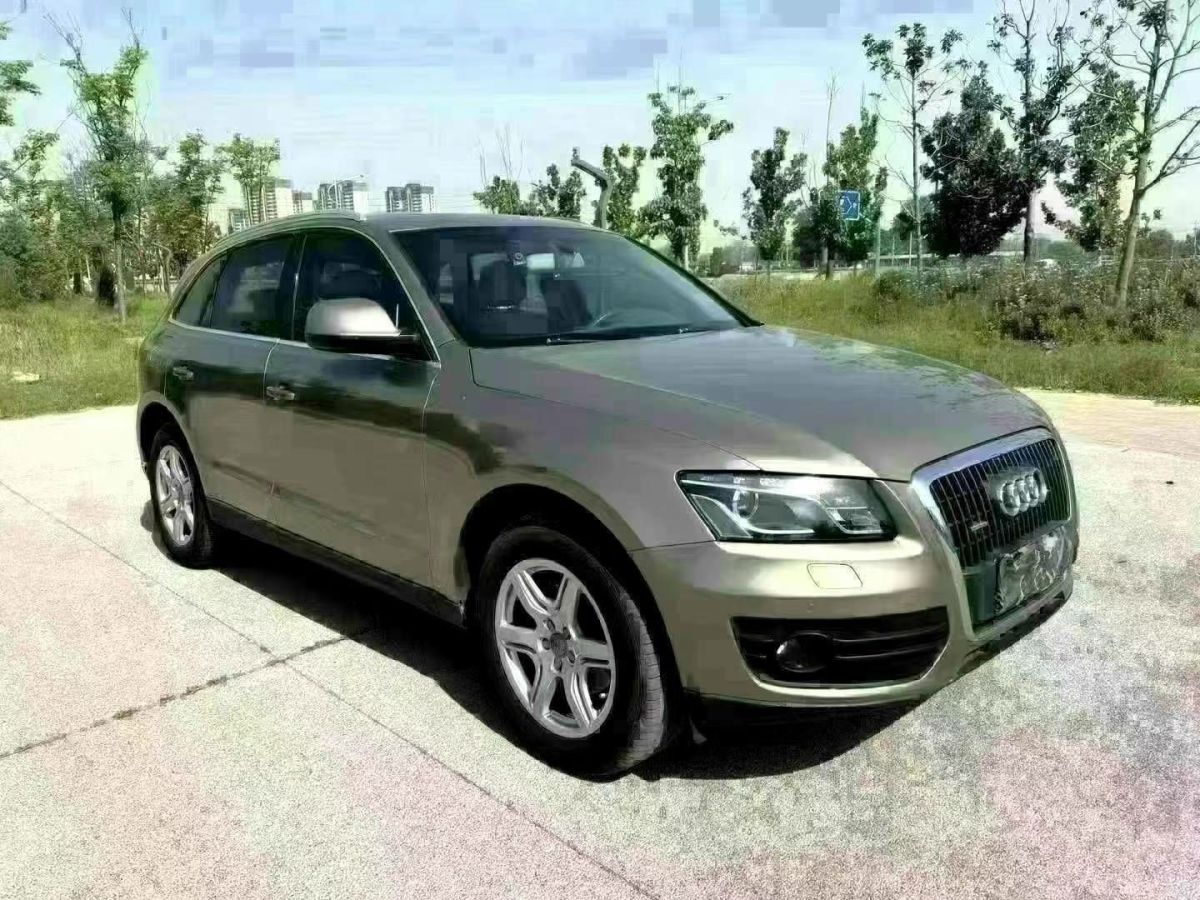 2013年1月奧迪 奧迪Q5  2013款 Q5 3.0TFSI 45TFSI Quattro 運(yùn)動(dòng)型