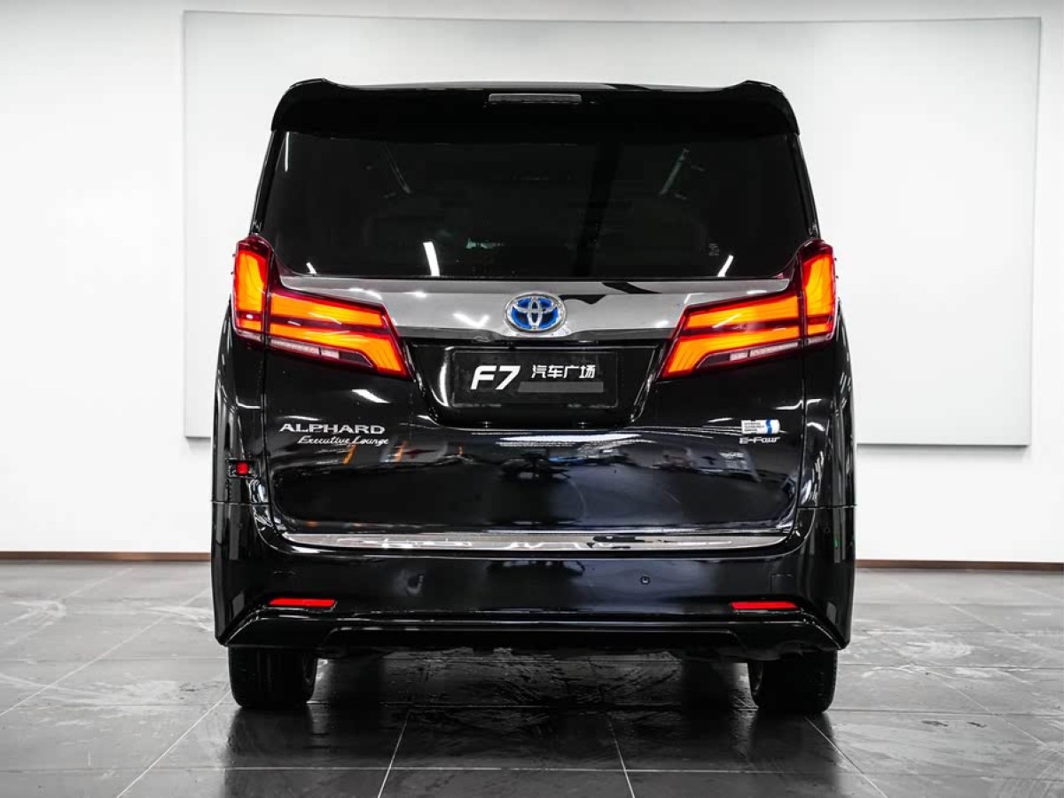 豐田 埃爾法  2019款  雙擎 2.5L 尊貴版圖片